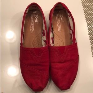 Red Tom shoes